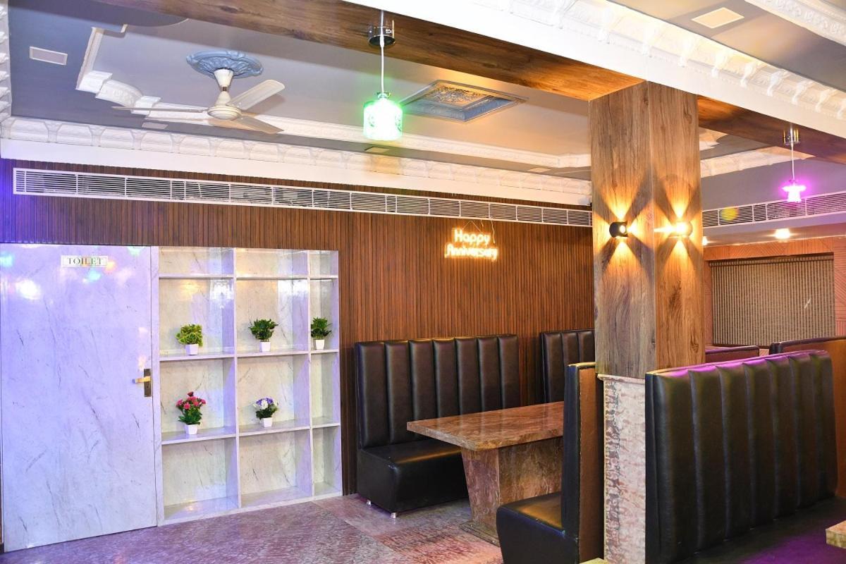 Ganpati Plaza Hotel Ádzsmir Kültér fotó