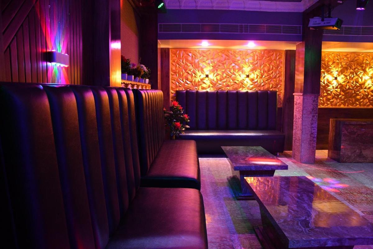Ganpati Plaza Hotel Ádzsmir Kültér fotó