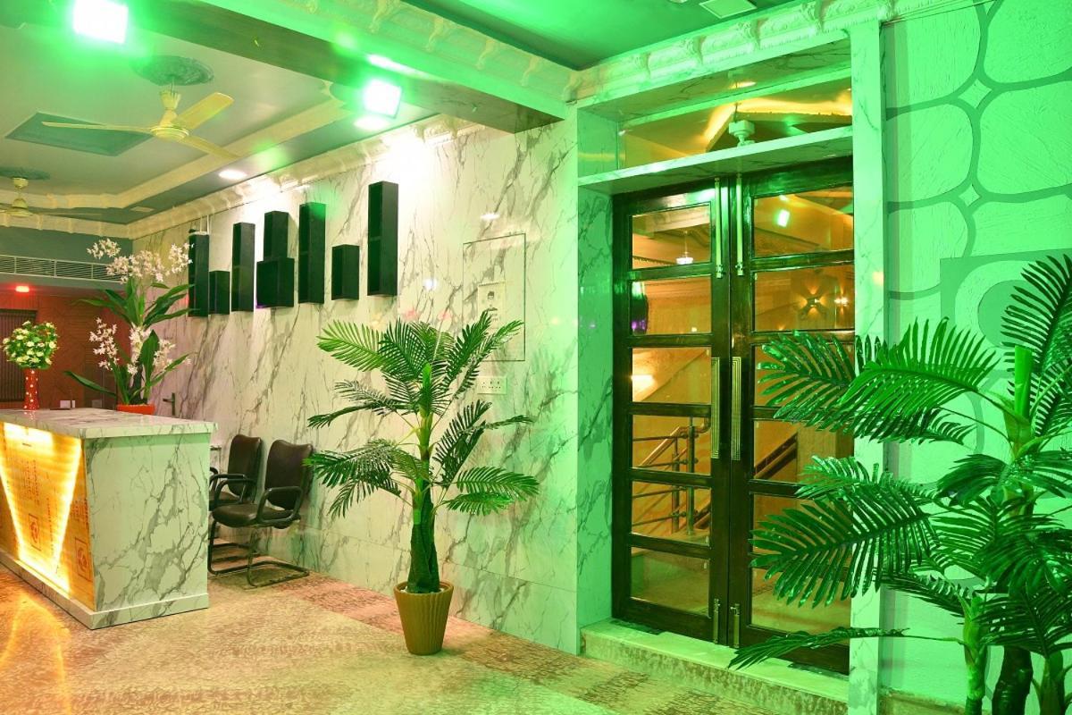 Ganpati Plaza Hotel Ádzsmir Kültér fotó