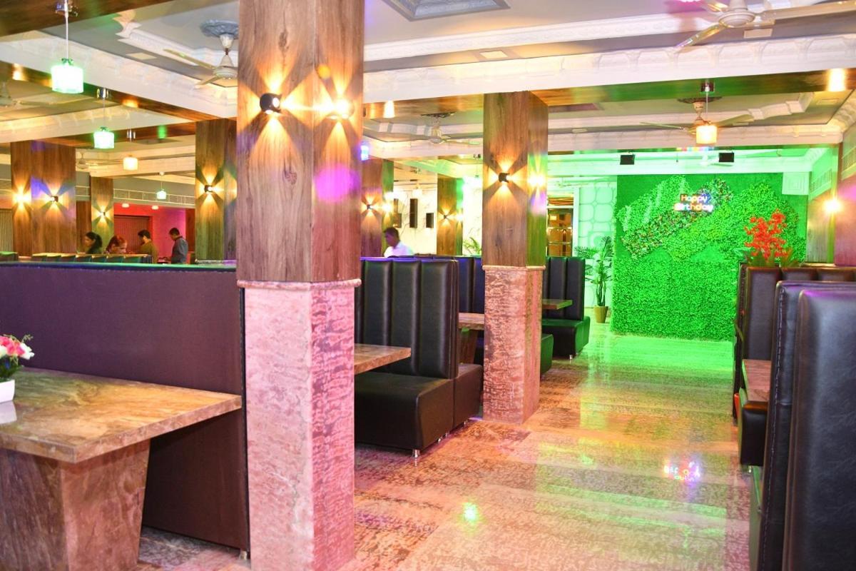 Ganpati Plaza Hotel Ádzsmir Kültér fotó