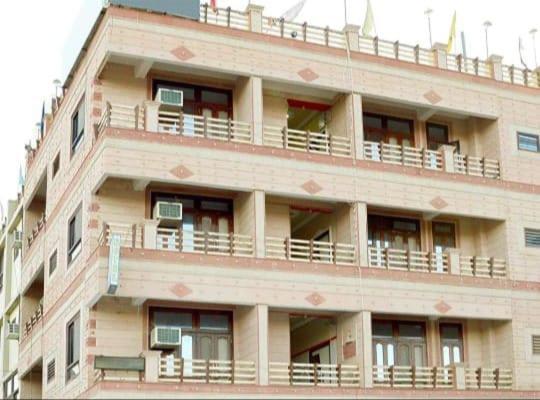 Ganpati Plaza Hotel Ádzsmir Kültér fotó